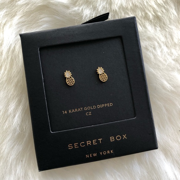 Hannah Beury Jewelry - 14K Gold Dipped Pineapple Stud Earrings